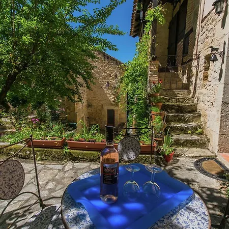 Modern Holiday By The River In Puy-l'evaªque With Terrace *